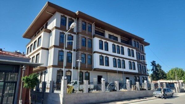 A W663229 03 600X337