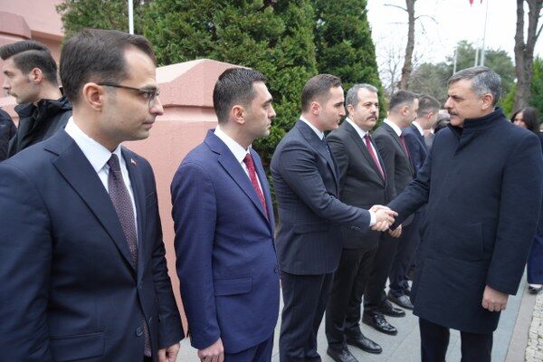 A W664167 03 600X400