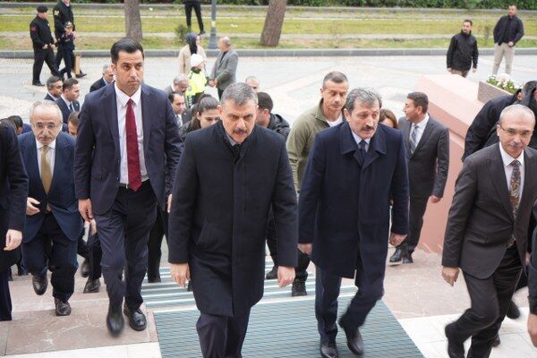 A W664167 04 600X400