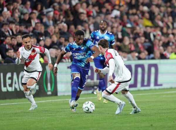 A W665914 03 600X443