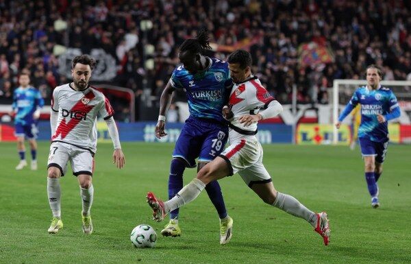 A W665942 08 600X385