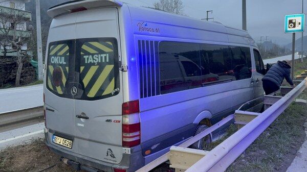 A W666448 02 600X337