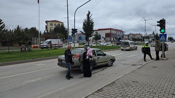 A W669082 03 600X338