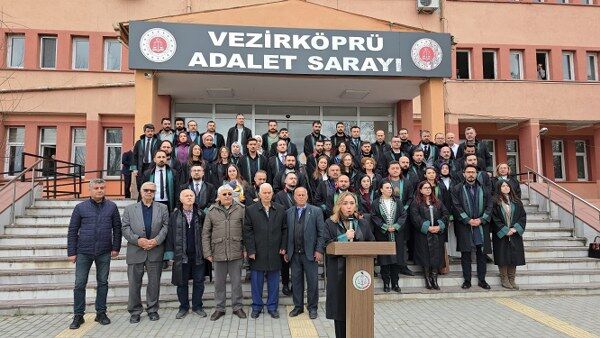 A W669936 01 600X338