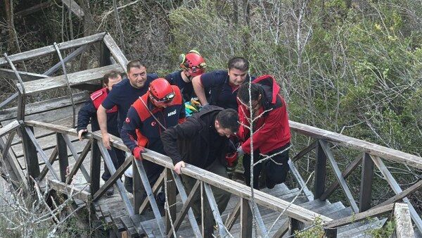 A W670111 08 600X338