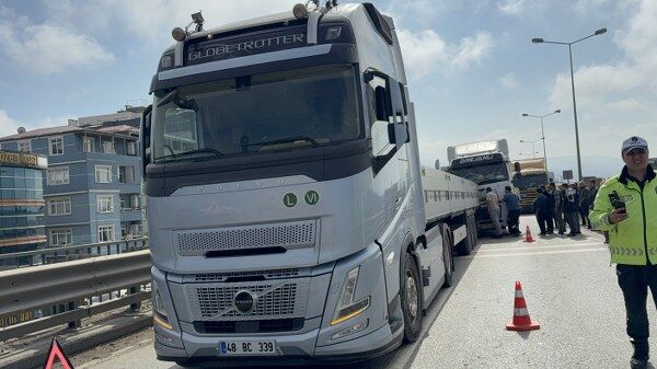 A W670676 04 600X337