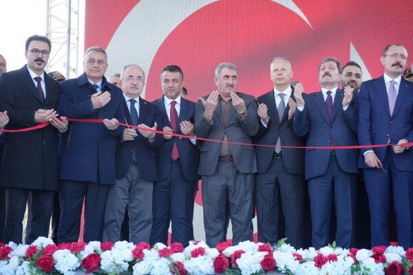 A W670775 09 600X400