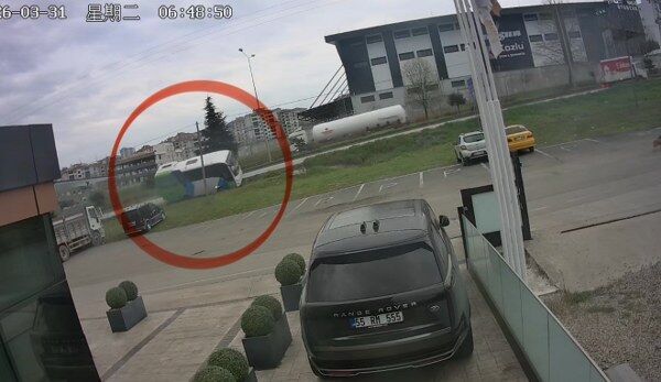 A W672833 01 600X347