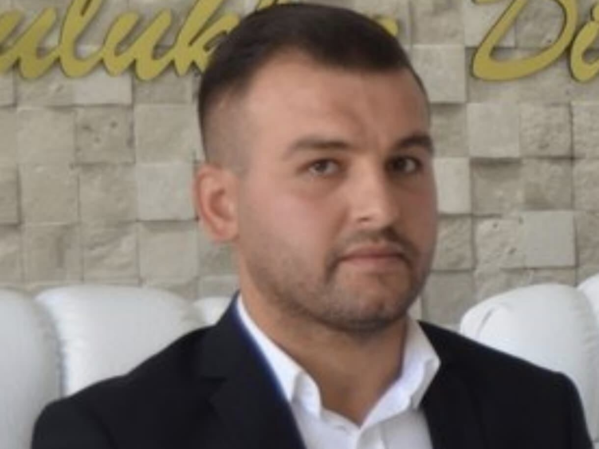 P O L I S M E M U R U Y A T A G I N D A O L U B U L U N D U 1204078 358006