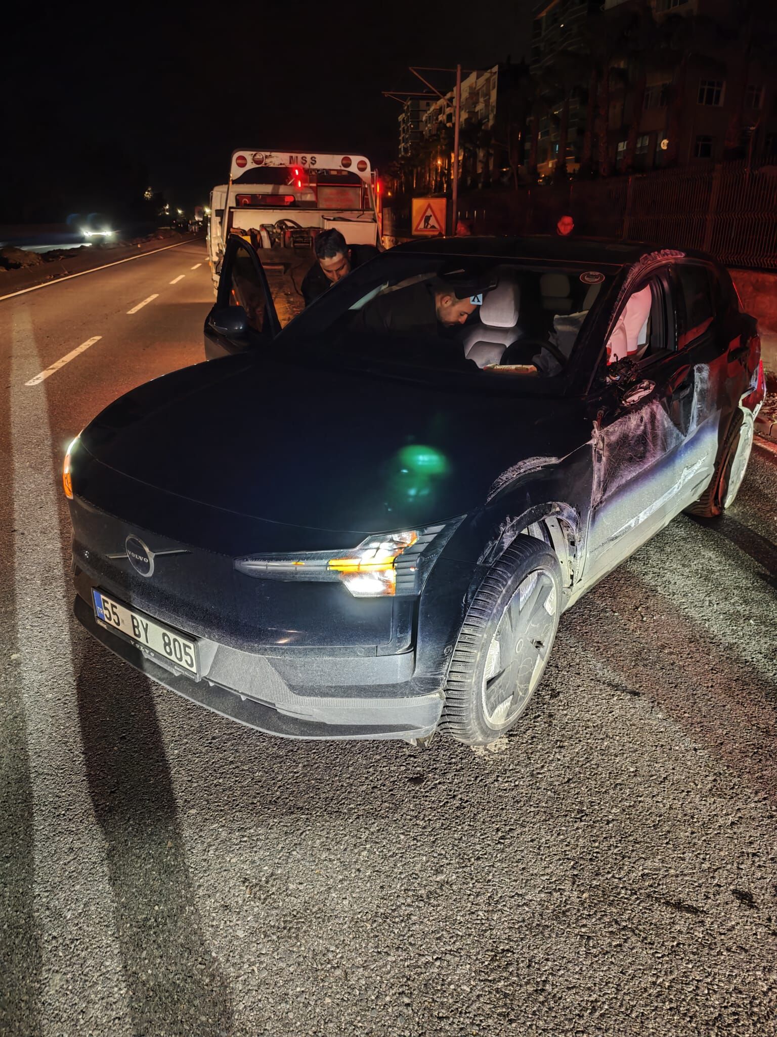 T A K L A A T A N O T O M O B I L D E K I 2 K I S I Y A R A L A N D I 1191651 354145