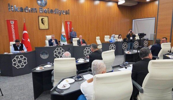 A W673915 02 600X349