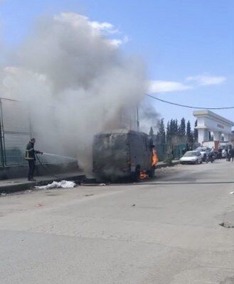 A W674172 04 329X400