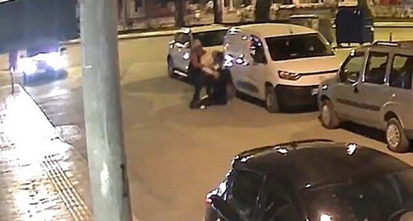 A W674174 02 600X321