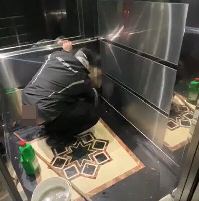 A W674481 02 396X400