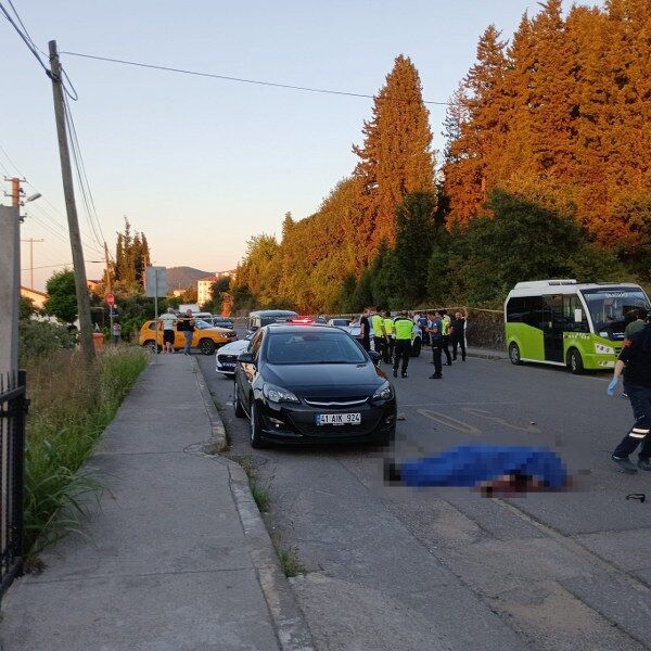 A W675383 06 600X600