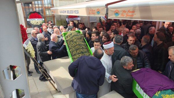 A W675678 02 600X338