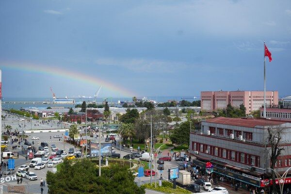 A W676372 01 600X400