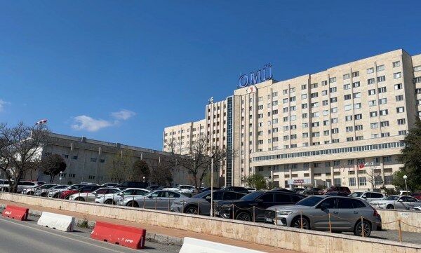 A W677468 02 600X361