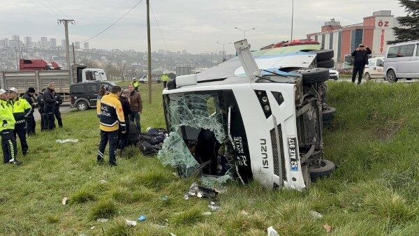 A W677468 03 600X338