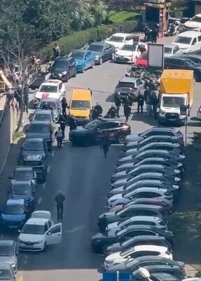 A W678156 02 287X400