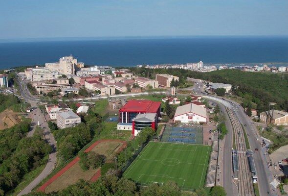 A W678351 01 589X400