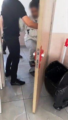 A W679133 02 225X400