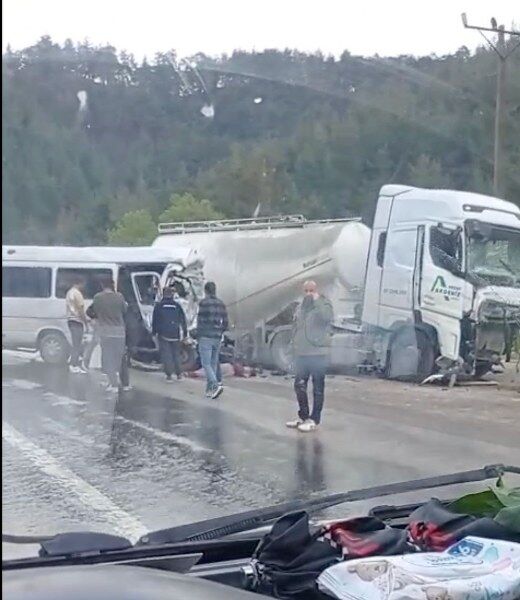 A W679347 03 520X600