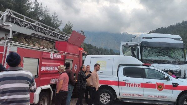 A W679347 05 600X337