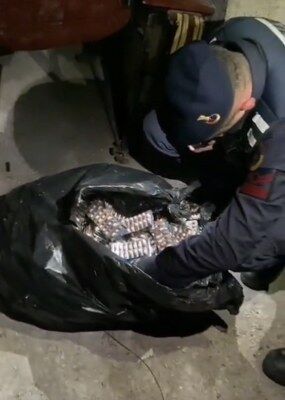 A W680142 03 285X400