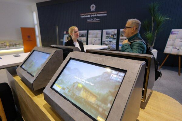 A W680166 02 600X400