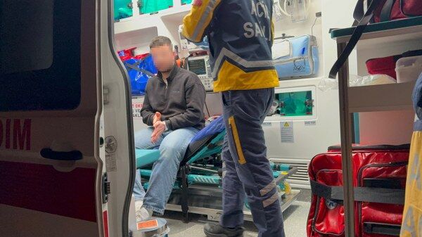 A W680565 02 600X337