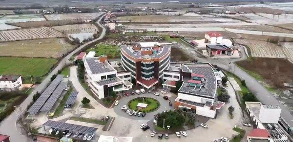 A W680606 01 600X292