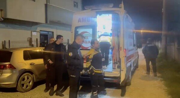 A W681224 03 600X328