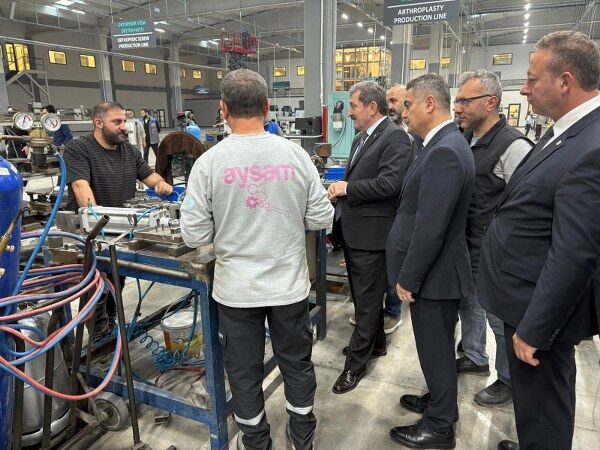 A W682057 02 600X450