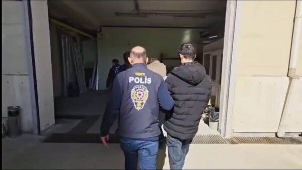 A W682063 04 600X339