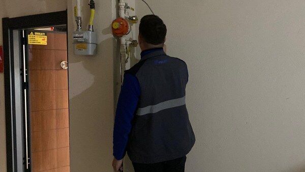 A W683438 04 600X338