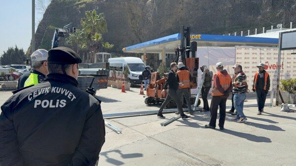 A W684087 03 600X337