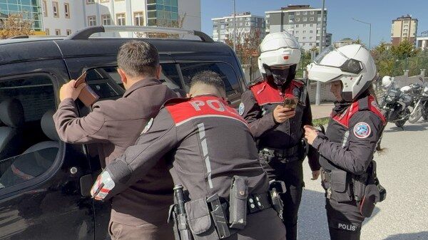 A W684973 01 600X337