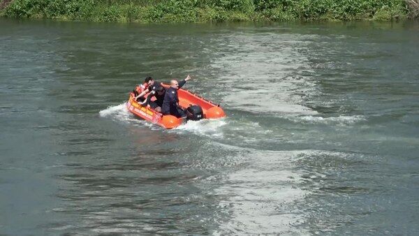 A W688362 03 600X338