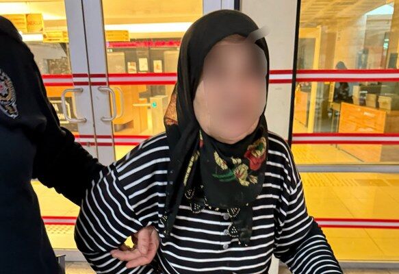 A W688495 01 583X400