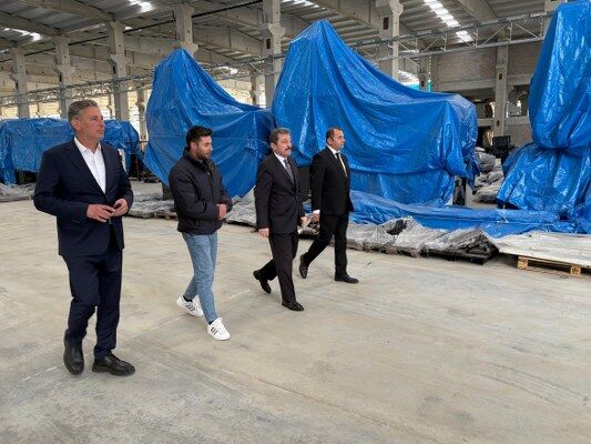 A W688745 02 533X400