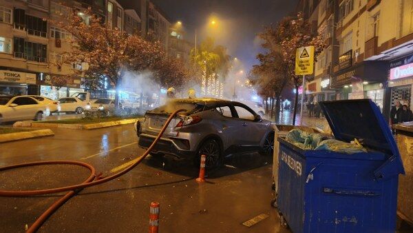 A W689502 01 600X338