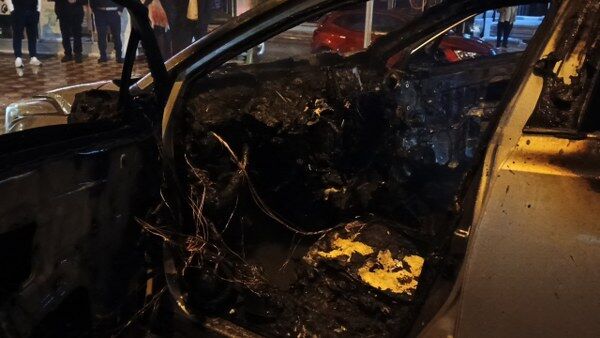 A W689502 05 600X338