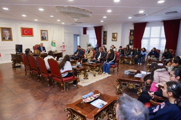 A W689889 02 600X400