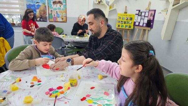 A W689959 03 600X338