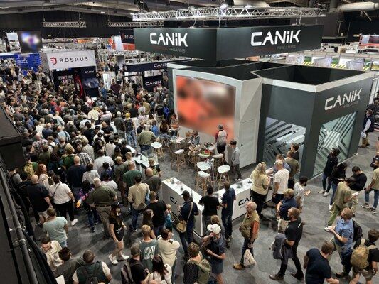 A W690368 01 533X400