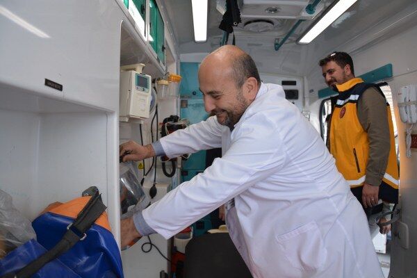 A W690783 04 600X400