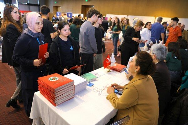 A W693286 02 600X400