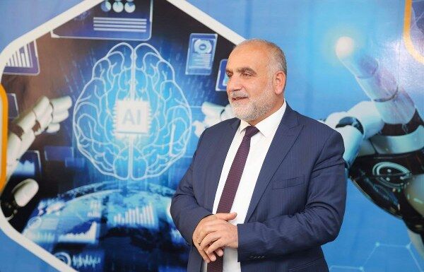 A W693971 01 600X385