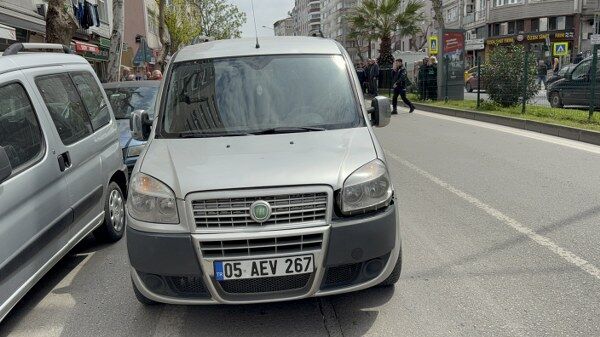 A W694062 02 600X337